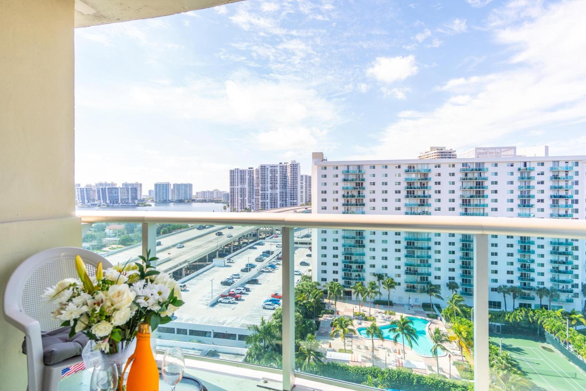 Ocean Reserve 144 Apartamento